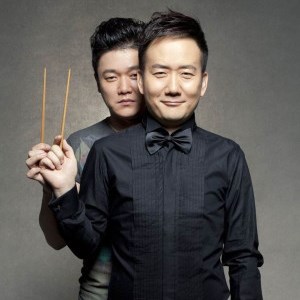 人氣組合筷子兄弟與經(jīng)濟學(xué)家楊東、左曉蕾參加馬來西亞活動