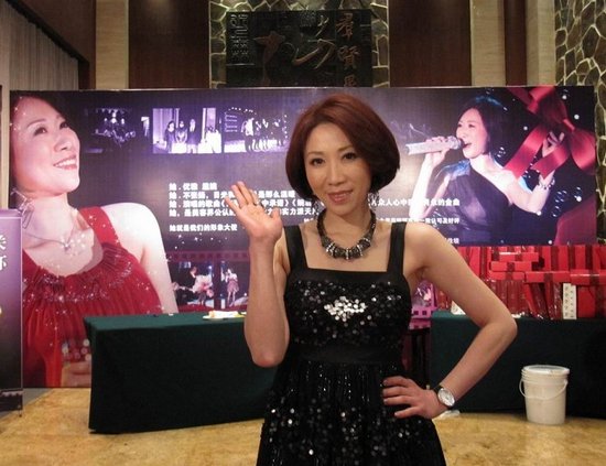 李翊君出場費(fèi)多少錢？