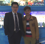 馬紅漫與經紀人李志合影